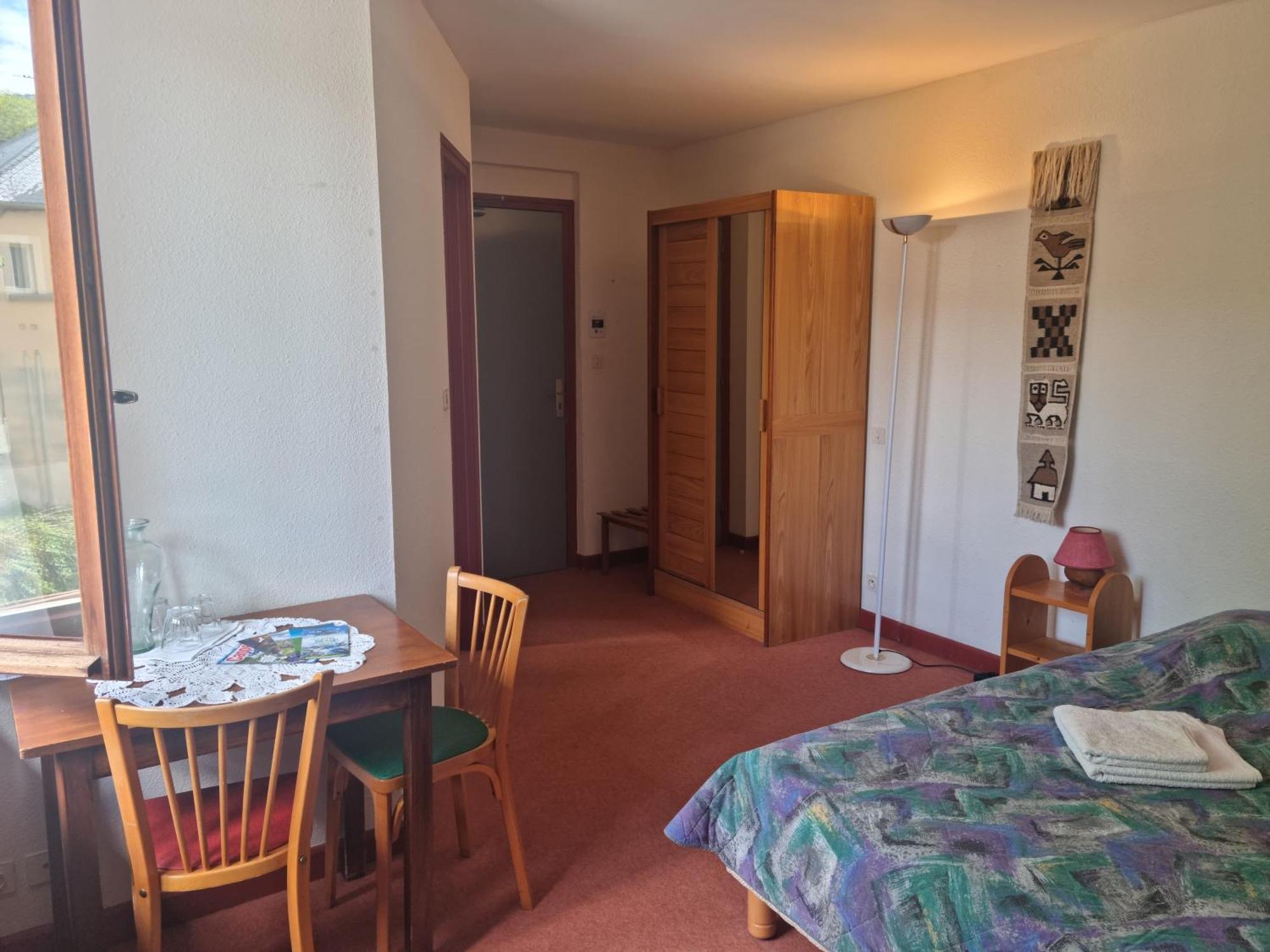 Au Pont De La Gineze Bed and Breakfast Barjac  Εξωτερικό φωτογραφία